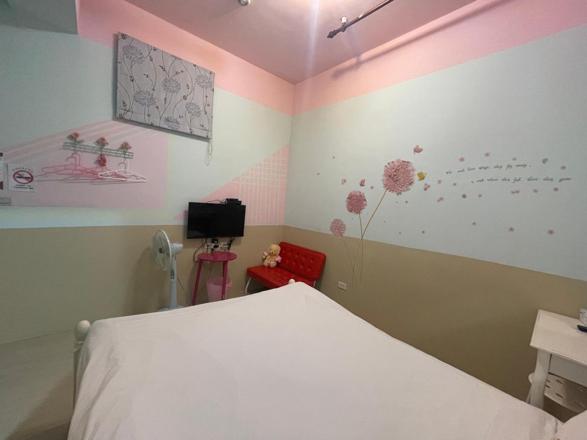 萩閣民宿sara'S House走路可到夜市近市區好停車 Hualien City Ngoại thất bức ảnh